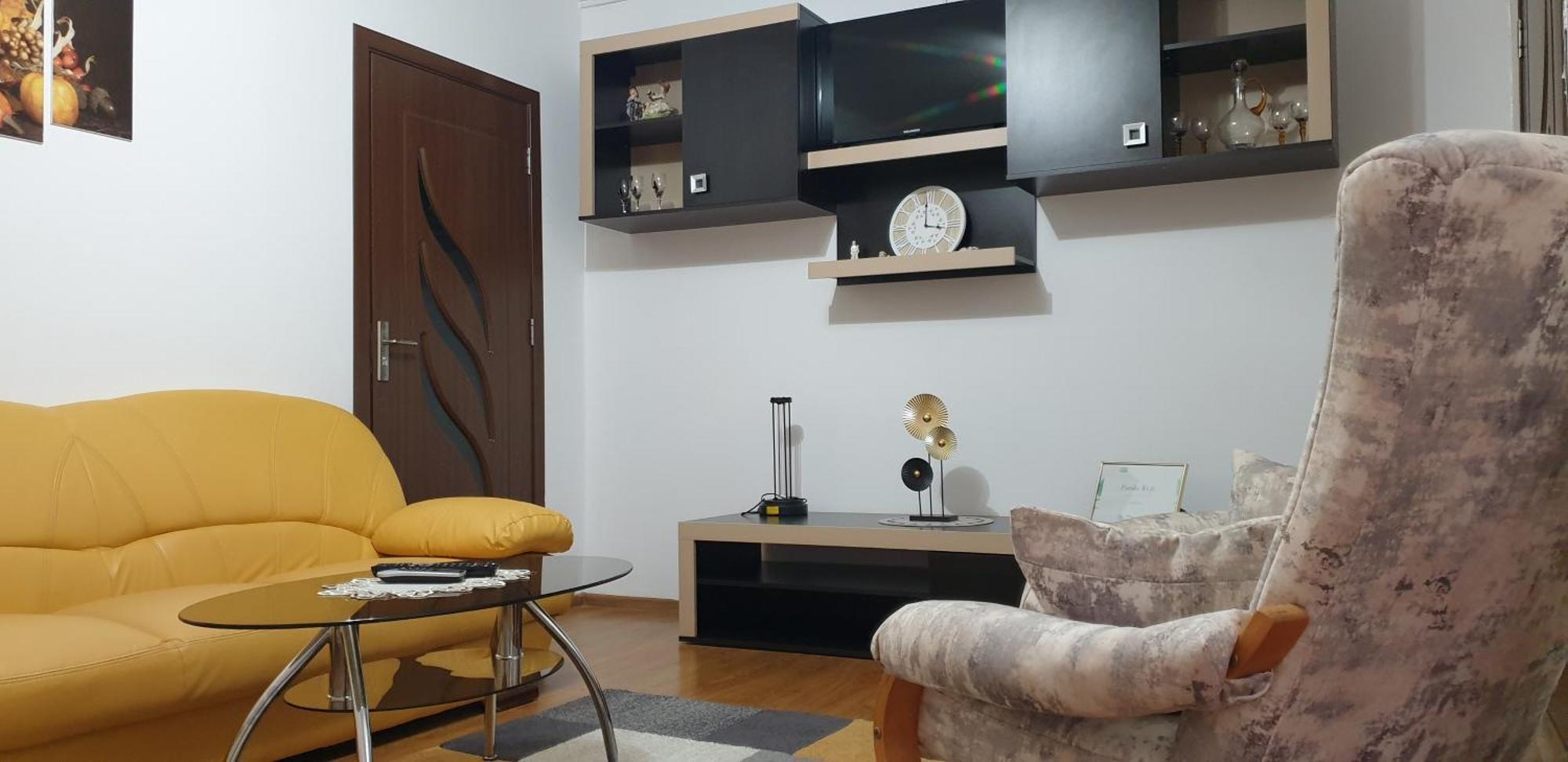 Elena Apartment โอร์โชวา ภายนอก รูปภาพ